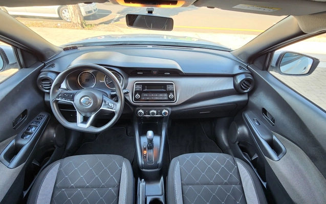 imagem-https://www.socarrao.com.br/sc-vehicle-images-prod/3548366/1788198093149-7a5ec7c1-c133-4b3c-ae09-c8cc9333f18e.jpg