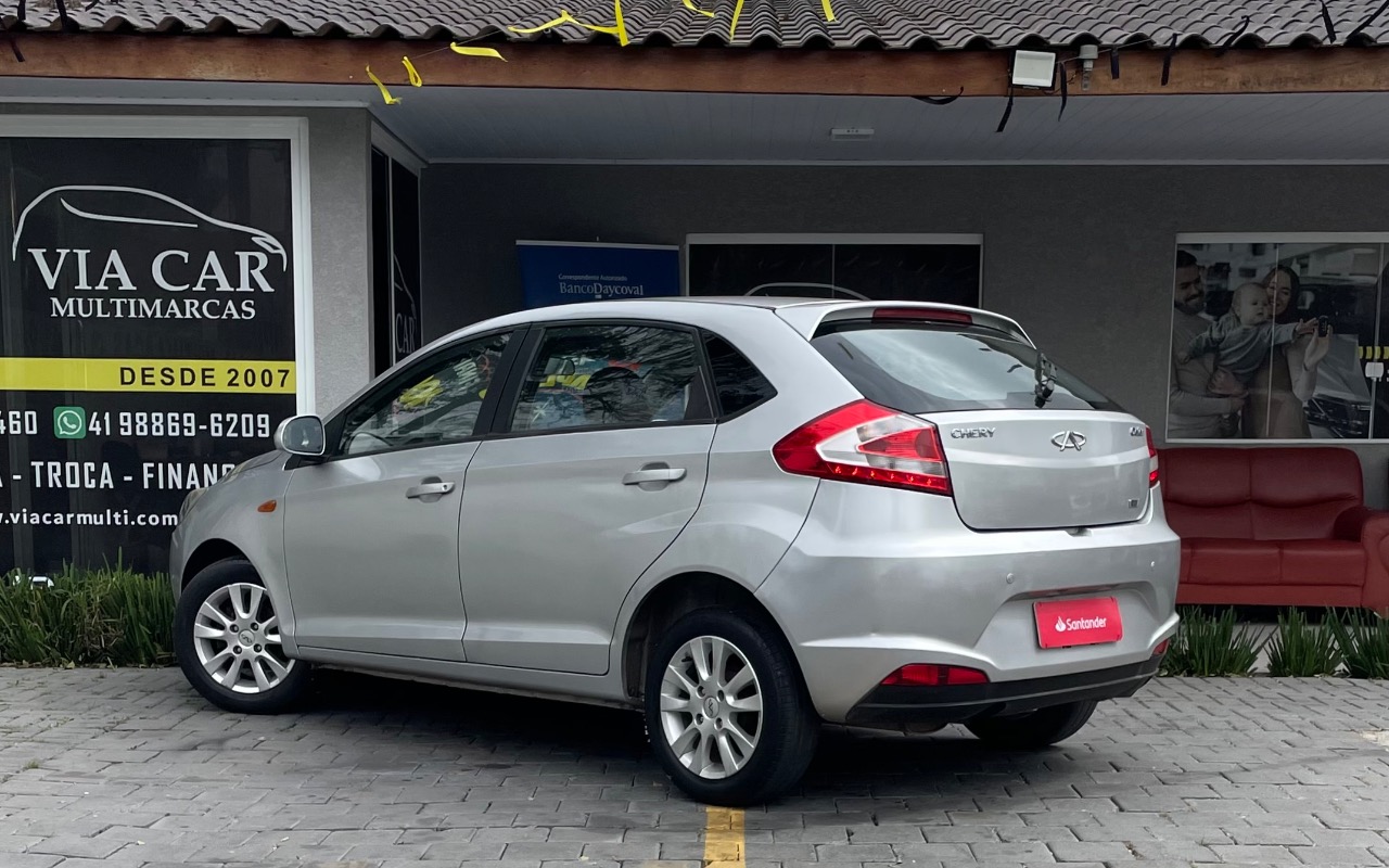 imagem-https://www.socarrao.com.br/sc-vehicle-images-prod/3548393/1788201365337-SU1HXzU5OTUuanBlZw.jpeg