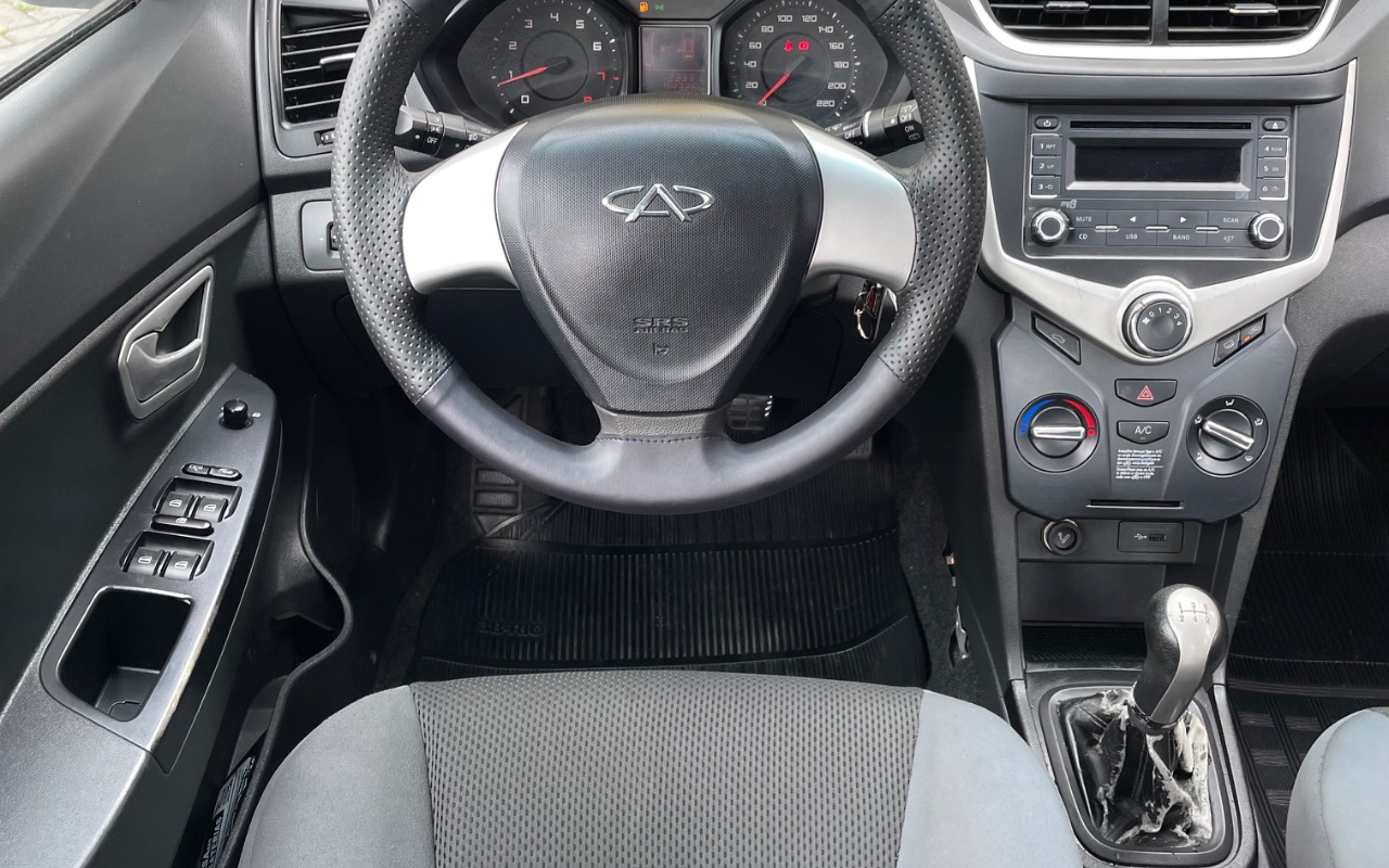 imagem-https://www.socarrao.com.br/sc-vehicle-images-prod/3548393/1788201366004-SU1HXzU5OTkuanBlZw.jpeg