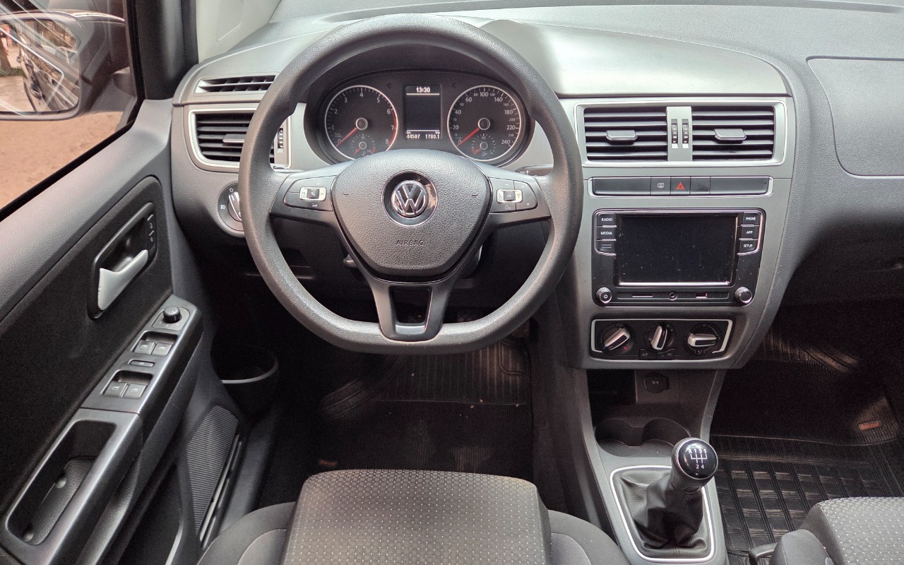 imagem-https://www.socarrao.com.br/sc-vehicle-images-prod/3548396/1788198223713-MTAwMDY2MzExMS5qcGc.jpg