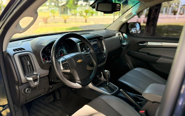 imagem-https://www.socarrao.com.br/sc-vehicle-images-prod/3548874/1788199336481-7a0c8a2b8b54413281bb4ef7f4e71adc_1788198835260.jpg