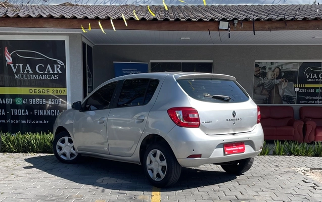 imagem-https://www.socarrao.com.br/sc-vehicle-images-prod/3549040/1788201458450-SU1HXzYwMzQuanBlZw.jpeg