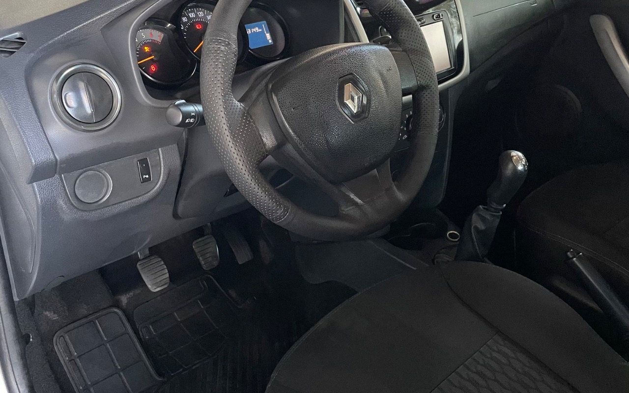 imagem-https://www.socarrao.com.br/sc-vehicle-images-prod/3549040/1788201458570-SU1HXzYwMzUuanBlZw.jpeg