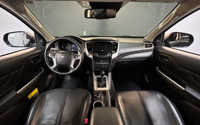 imagem-https://www.socarrao.com.br/sc-vehicle-images-prod/3549129/1788200024423-9_031255.jpg