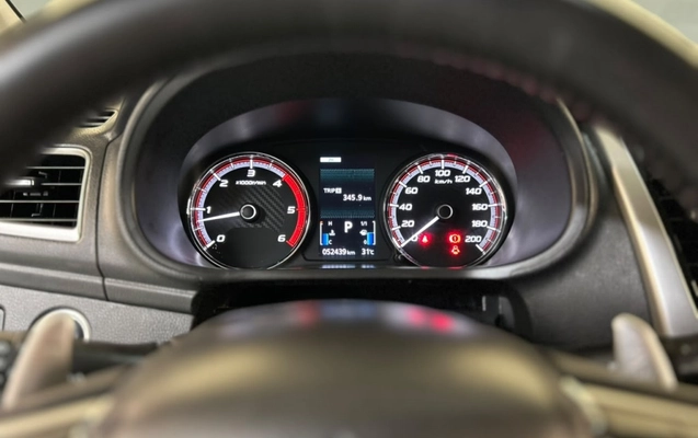 imagem-https://www.socarrao.com.br/sc-vehicle-images-prod/3549129/1788200024428-7_031255.jpg