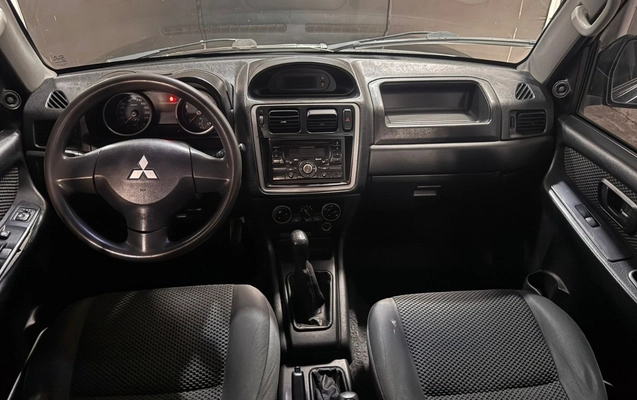 imagem-https://www.socarrao.com.br/sc-vehicle-images-prod/3549305/1788525459349-Ni5qcGVn.jpeg