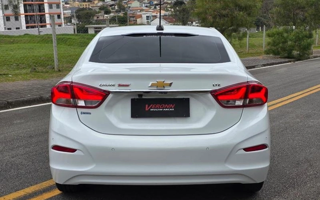 imagem-https://www.socarrao.com.br/sc-vehicle-images-prod/3549473/1788200929651-8421894_5_B_237052cb2f.jpeg