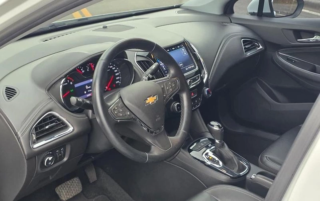 imagem-https://www.socarrao.com.br/sc-vehicle-images-prod/3549473/1788200929652-8421894_9_B_392393a27a.jpeg