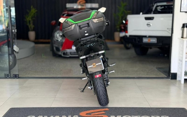 imagem-https://www.socarrao.com.br/sc-vehicle-images-prod/3549573/1788200973774-8423230_10_B_4e2d80ce28.jpeg