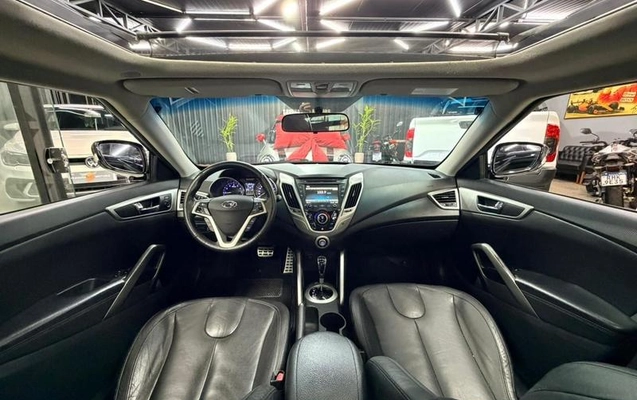 imagem-https://www.socarrao.com.br/sc-vehicle-images-prod/3549632/1789399958201-8418328_14_B_5b9d8ac77f.jpeg