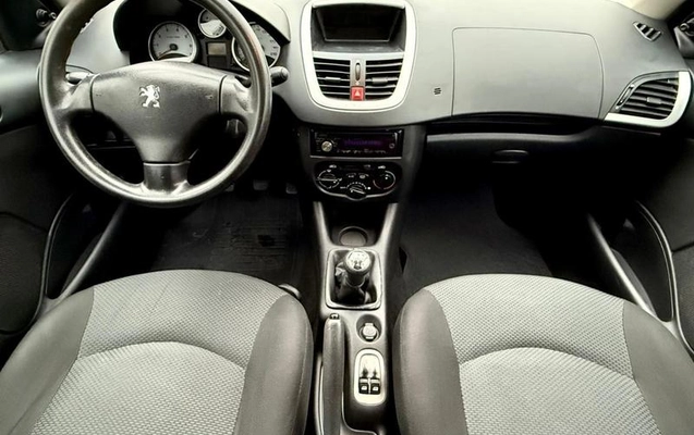imagem-https://www.socarrao.com.br/sc-vehicle-images-prod/3550012/1789676983523-8435070_0_B_8c6bcc8e67.jpeg