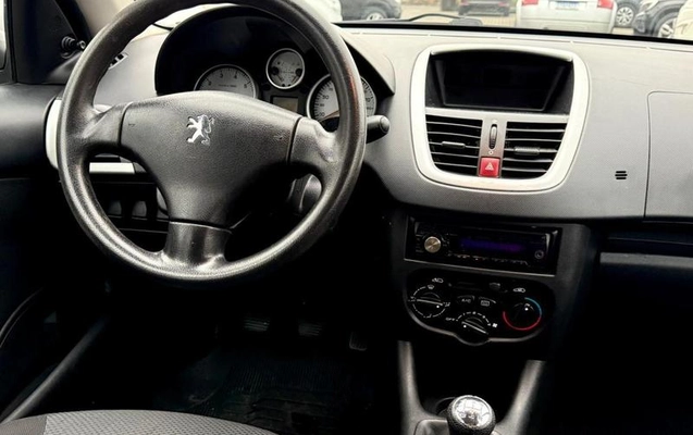 imagem-https://www.socarrao.com.br/sc-vehicle-images-prod/3550012/1789676983525-8435070_0_B_c0577fca7e.jpeg