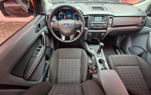 imagem-https://www.socarrao.com.br/sc-vehicle-images-prod/3550104/1789668523294-8413536_6_B_f0849aec9b.jpeg