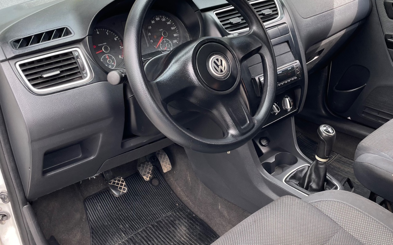 imagem-https://www.socarrao.com.br/sc-vehicle-images-prod/3550161/1788202066433-SU1HXzU5ODMuanBlZw.jpeg