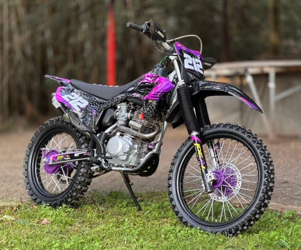 Honda CRF 230 F 2011 Vermelho — foto 1 de 3