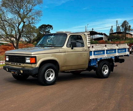 Chevrolet D-20 1989 Bege — foto 1 de 3