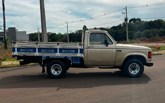 imagem-https://www.socarrao.com.br/sc-vehicle-images-prod/3550448/1788202440677-24fd678b1d0b46269921632f475ba3e2_1788202214978.jpg