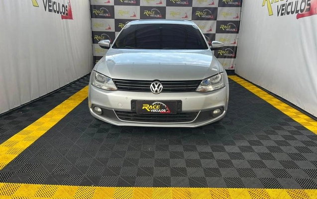imagem-https://www.socarrao.com.br/sc-vehicle-images-prod/3550477/1789170325976-8214095_8_B_5e308e21f7.jpeg