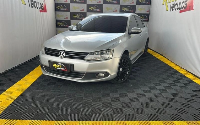 imagem-https://www.socarrao.com.br/sc-vehicle-images-prod/3550477/1789170325979-8214095_8_B_34cf6a8c58.jpeg
