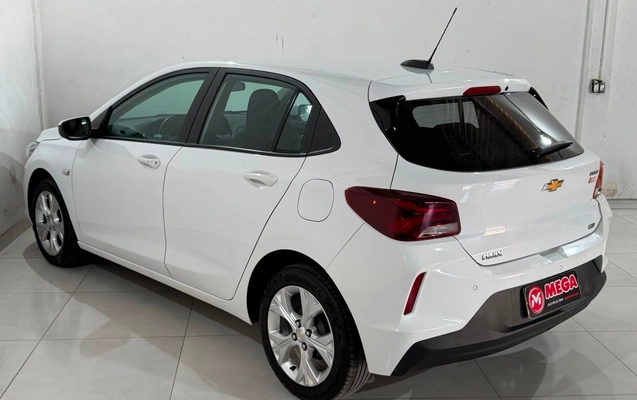 imagem-https://www.socarrao.com.br/sc-vehicle-images-prod/3550478/1788803567568-90d0042795314f66bed46844a6e09ea0_1788202783558.jpg