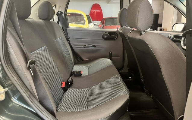 imagem-https://www.socarrao.com.br/sc-vehicle-images-prod/3550538/1789135784174-4Fh8iP6EpiJ98IgDEvwh2mSPmUkSAm0j.jpg