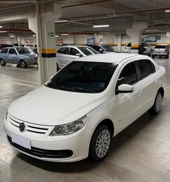Volkswagen Voyage 2013 Branco — foto 1 de 3