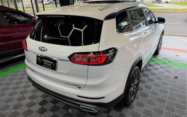 imagem-https://www.socarrao.com.br/sc-vehicle-images-prod/3550860/1789999749259-8433176_7_B_0760f41cce.jpeg