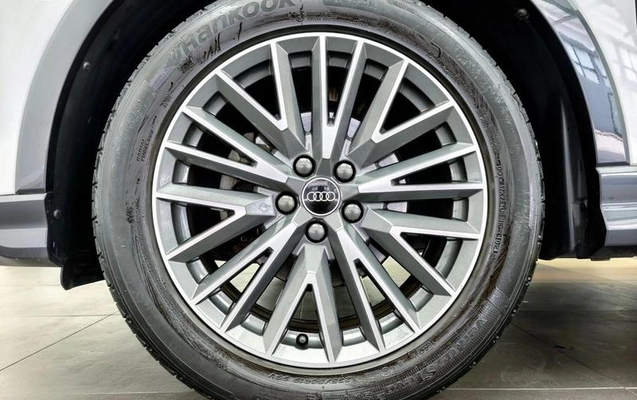 imagem-https://www.socarrao.com.br/sc-vehicle-images-prod/3550875/1788355547843-8427027_12_B_41c17ff4bb.jpeg