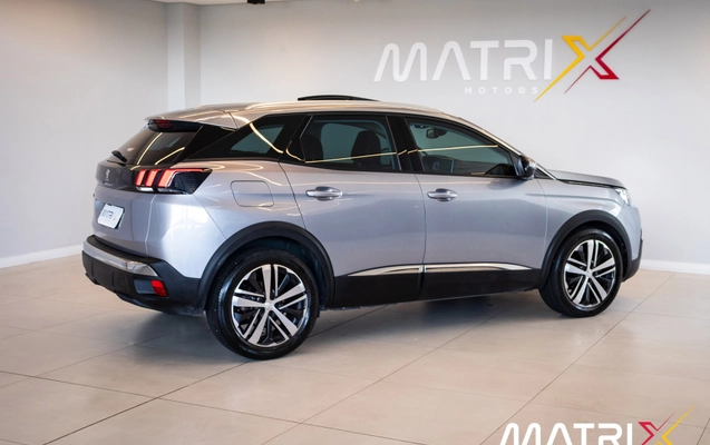 imagem-https://www.socarrao.com.br/sc-vehicle-images-prod/3550984/1788204562998-003_588747-6a0366c4d41778b1452f34e8f9758acd.jpg