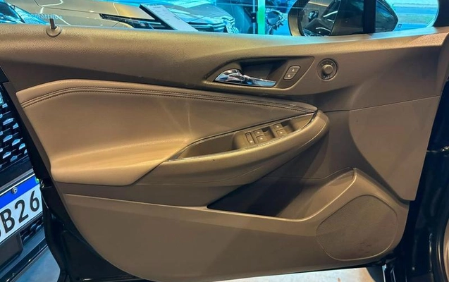 imagem-https://www.socarrao.com.br/sc-vehicle-images-prod/3551279/1789593671377-8435804_4_B_e1323a73e8.jpeg
