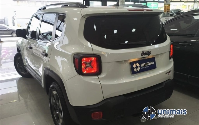 imagem-https://www.socarrao.com.br/sc-vehicle-images-prod/3551297/1788205613030-f96c7cdc-0a55-43b2-96b0-829868d1445620260831154900.jpeg