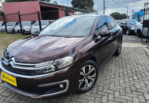 Citroën C4 Lounge 2018 Vermelho — foto 1 de 3