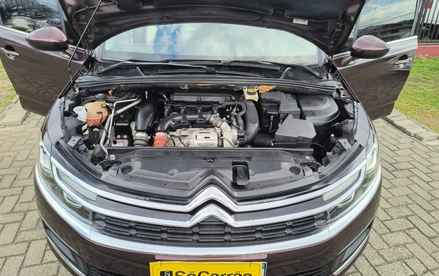 imagem-https://www.socarrao.com.br/sc-vehicle-images-prod/3551488/1788206003765-V2hhdHNBcHAgSW1hZ2UgMjAyNi0wOC0zMSBhdCAwOS4xNy40Ni5qcGVn.jpeg