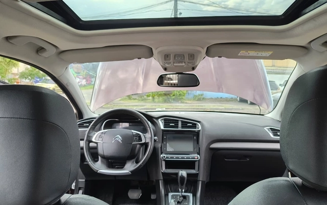 imagem-https://www.socarrao.com.br/sc-vehicle-images-prod/3551488/1788206003841-V2hhdHNBcHAgSW1hZ2UgMjAyNi0wOC0zMSBhdCAwOS4xNy40Ny5qcGVn.jpeg