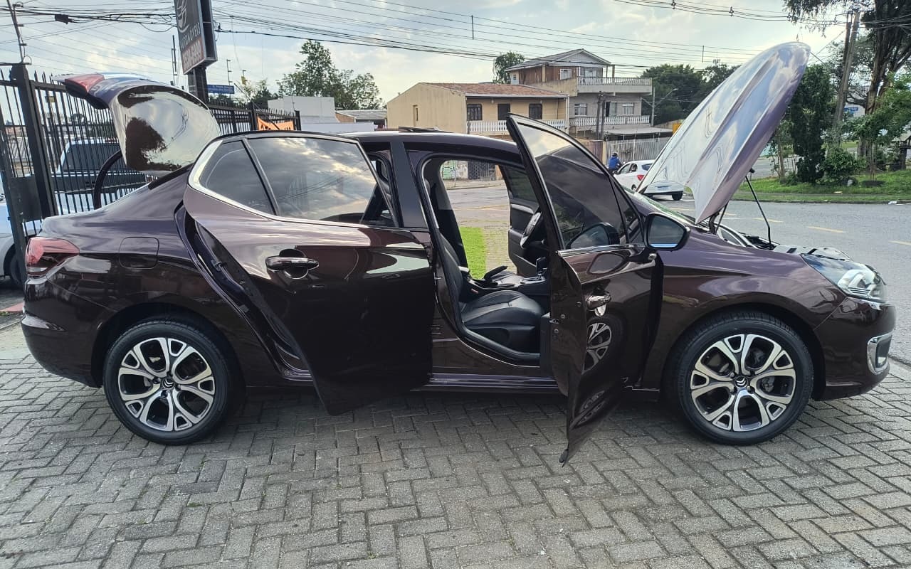 imagem-https://www.socarrao.com.br/sc-vehicle-images-prod/3551488/1788206003904-V2hhdHNBcHAgSW1hZ2UgMjAyNi0wOC0zMSBhdCAwOS4xNy40OCAoMSkuanBlZw.jpeg
