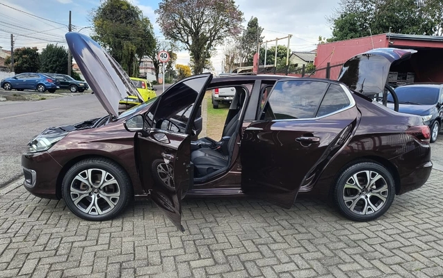 imagem-https://www.socarrao.com.br/sc-vehicle-images-prod/3551488/1788206004155-V2hhdHNBcHAgSW1hZ2UgMjAyNi0wOC0zMSBhdCAwOS4xNy40OS5qcGVn.jpeg