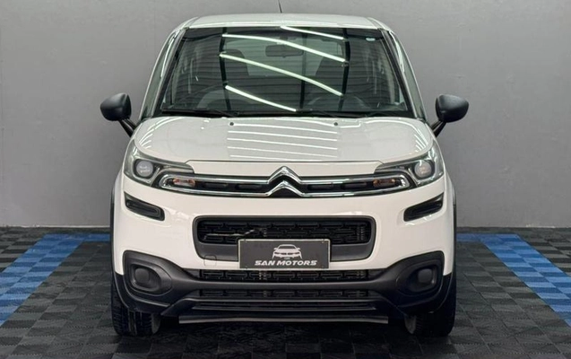 imagem-https://www.socarrao.com.br/sc-vehicle-images-prod/3551651/1789220331039-8397537_4_B_6370da83b3.jpeg
