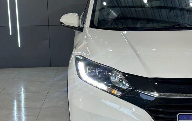 imagem-https://www.socarrao.com.br/sc-vehicle-images-prod/3551676/1788208907730-003_b058b08f682bb48725887354855540f7.jpeg