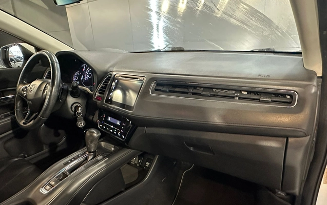 imagem-https://www.socarrao.com.br/sc-vehicle-images-prod/3551676/1788208907747-003_d87c19e2038798edca02b1094f7a6c06.jpeg