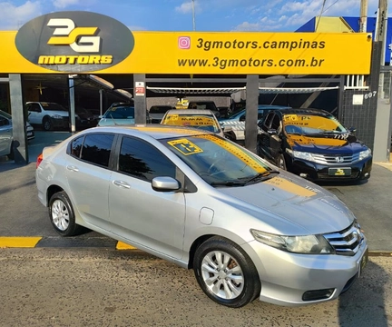 Honda City 2013 Prata — foto 1 de 3