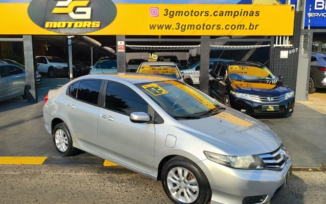 imagem-https://www.socarrao.com.br/sc-vehicle-images-prod/3551695/1789588592433-gb-c5b88d1.jpeg
