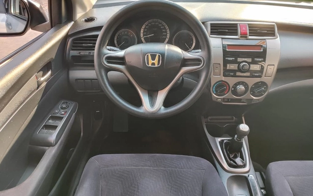 imagem-https://www.socarrao.com.br/sc-vehicle-images-prod/3551695/1789588592445-gb-3e93295.jpeg