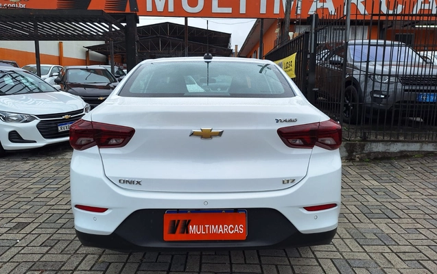imagem-https://www.socarrao.com.br/sc-vehicle-images-prod/35518/1769988616066-5960000OR_1717179881_45_280.jpg