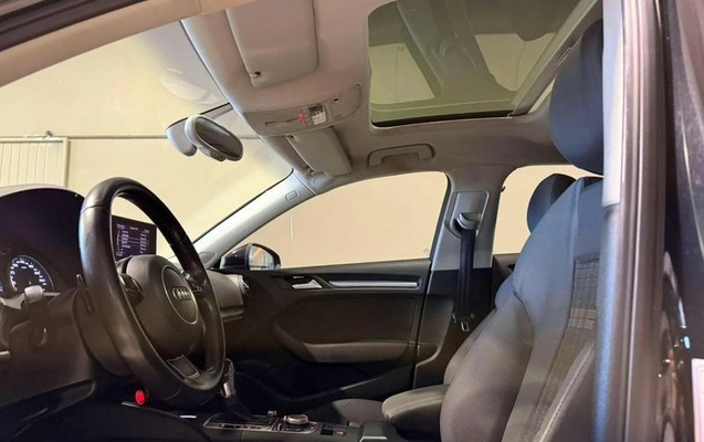 imagem-https://www.socarrao.com.br/sc-vehicle-images-prod/3552016/1788543403556-8433333_9_B_3d2f065c83.jpeg
