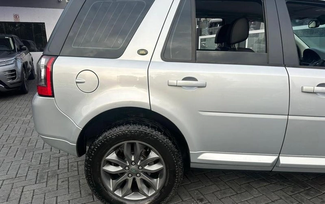 imagem-https://www.socarrao.com.br/sc-vehicle-images-prod/3552413/1790866904228-8433828_2_B_50feccac1f.jpeg