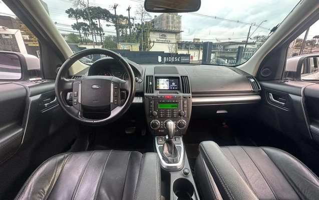 imagem-https://www.socarrao.com.br/sc-vehicle-images-prod/3552413/1790866904233-8433828_7_B_1b4fa60ce8.jpeg