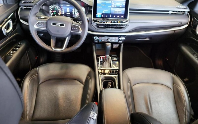 imagem-https://www.socarrao.com.br/sc-vehicle-images-prod/3552427/1788208693322-8433630_18_B_4a36c98c3f.jpeg