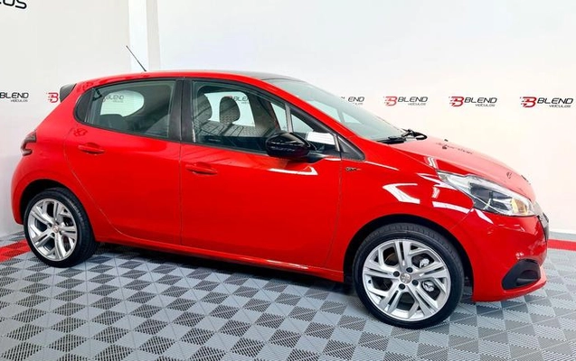 imagem-https://www.socarrao.com.br/sc-vehicle-images-prod/3552493/1789145824831-8421932_6_B_7c5da3f46d.jpeg