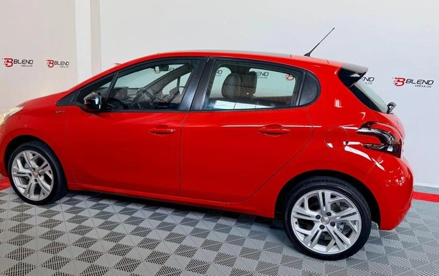 imagem-https://www.socarrao.com.br/sc-vehicle-images-prod/3552493/1789145824832-8421932_8_B_5656ae1b43.jpeg