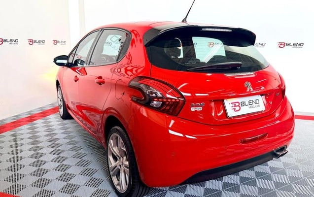 imagem-https://www.socarrao.com.br/sc-vehicle-images-prod/3552493/1789145824837-8421932_8_B_598b1eed4c.jpeg